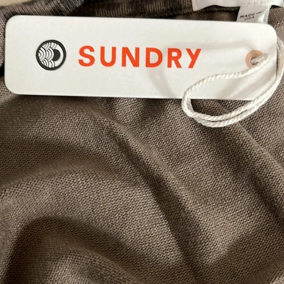 Sundry Leopard Print Jumpsuit in Mink - NEW - Size Small (Sundry 1) - Picture 6 of 8